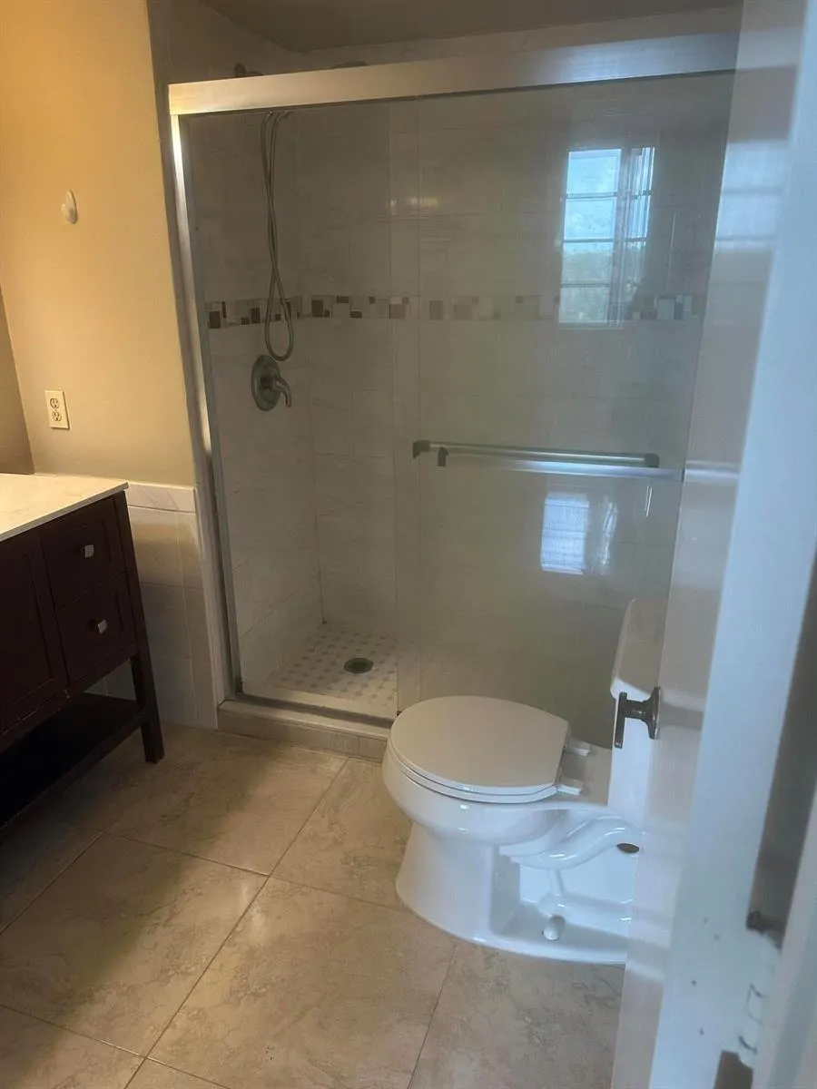 3001 W ROLLING HILLS CIRCLE #709 Davie, FL 33328