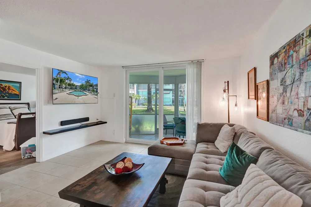 1040 SE 4TH AVENUE #120 Deerfield Beach, FL 33441