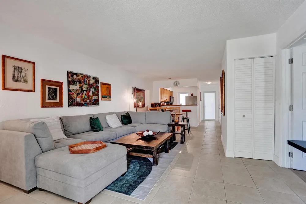1040 SE 4TH AVENUE #120 Deerfield Beach, FL 33441