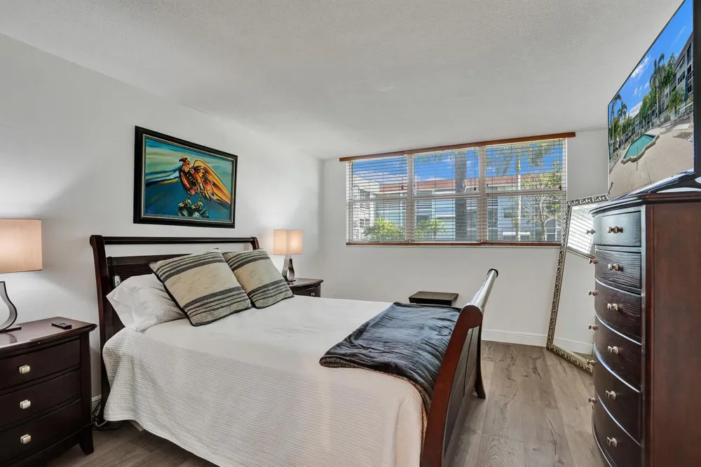 1040 SE 4TH AVENUE #120 Deerfield Beach, FL 33441
