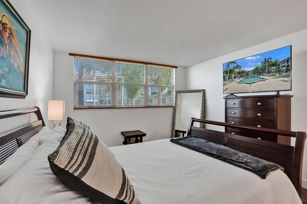 1040 SE 4TH AVENUE #120 Deerfield Beach, FL 33441