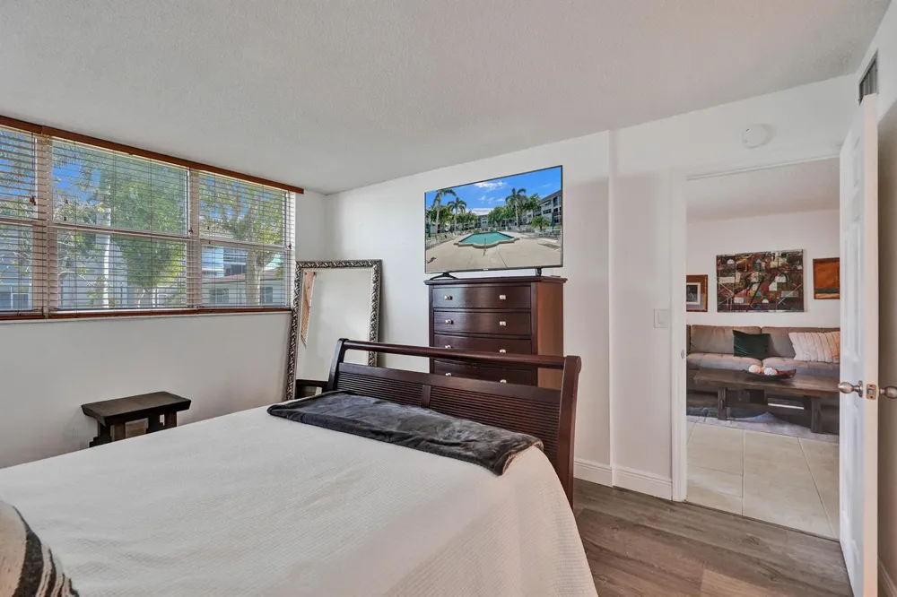 1040 SE 4TH AVENUE #120 Deerfield Beach, FL 33441