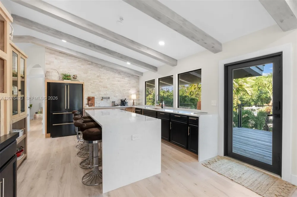 516 NE 6th Ave Deerfield Beach, FL 33441