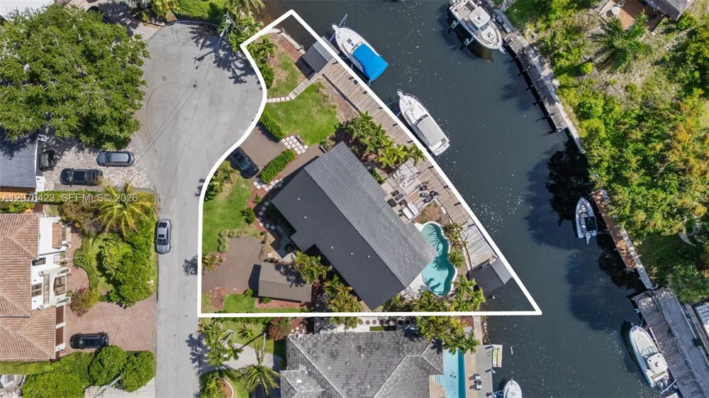 516 NE 6th Ave Deerfield Beach, FL 33441