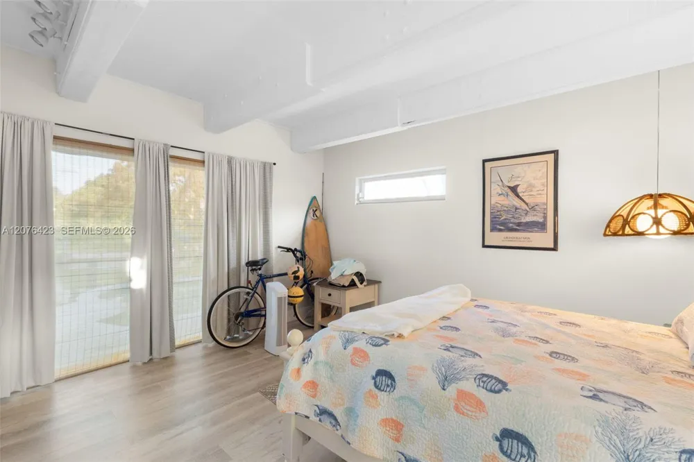 516 NE 6th Ave Deerfield Beach, FL 33441