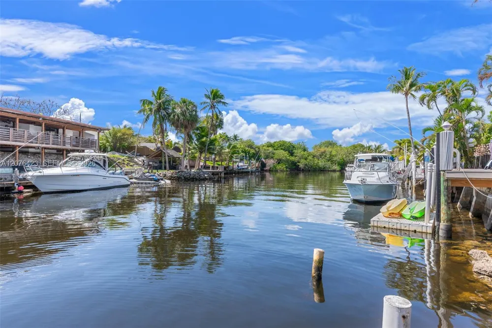 516 NE 6th Ave Deerfield Beach, FL 33441