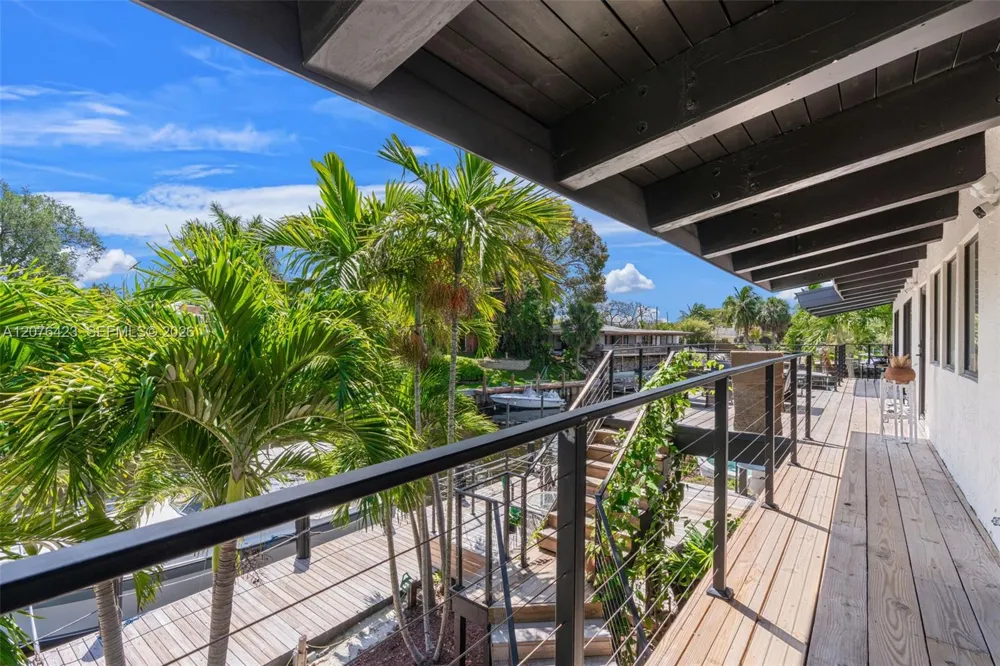 516 NE 6th Ave Deerfield Beach, FL 33441