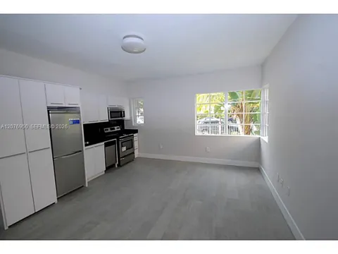 1321 PENNSYLVANIA AV #4