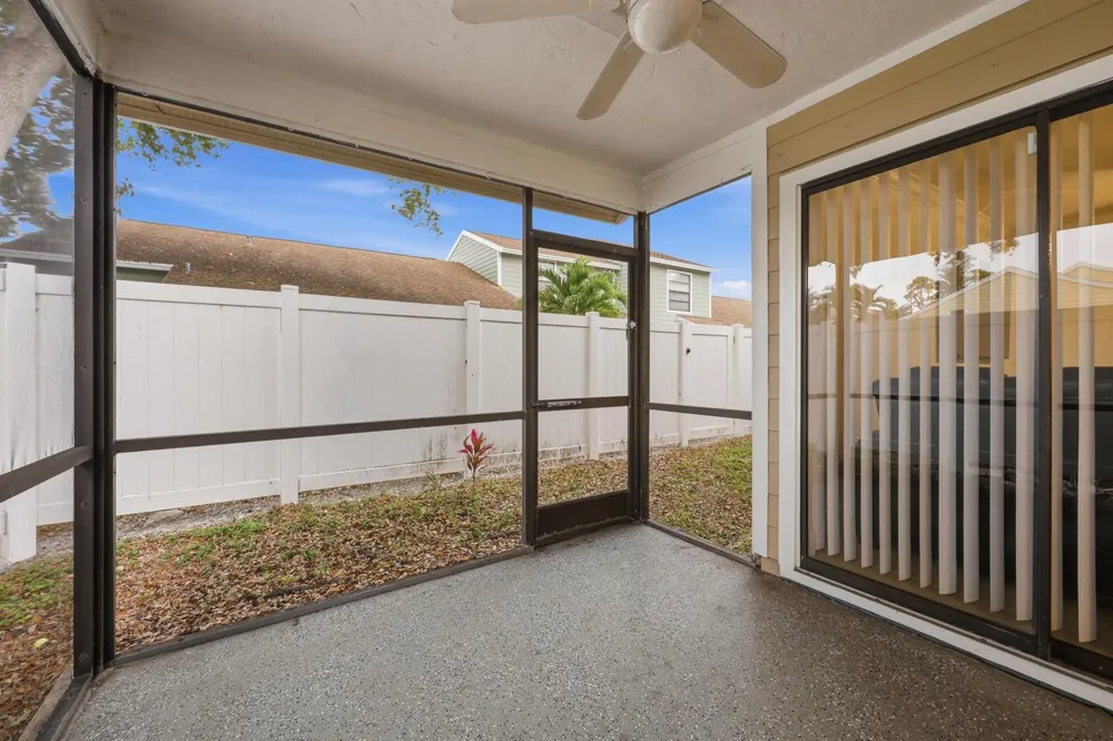 301 LAKEWOOD DRIVE #8A Jupiter, FL 33458