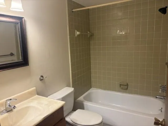 4603 Leisure Lane Trenton City, MI 48183