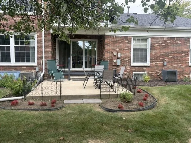 4603 Leisure Lane Trenton City, MI 48183