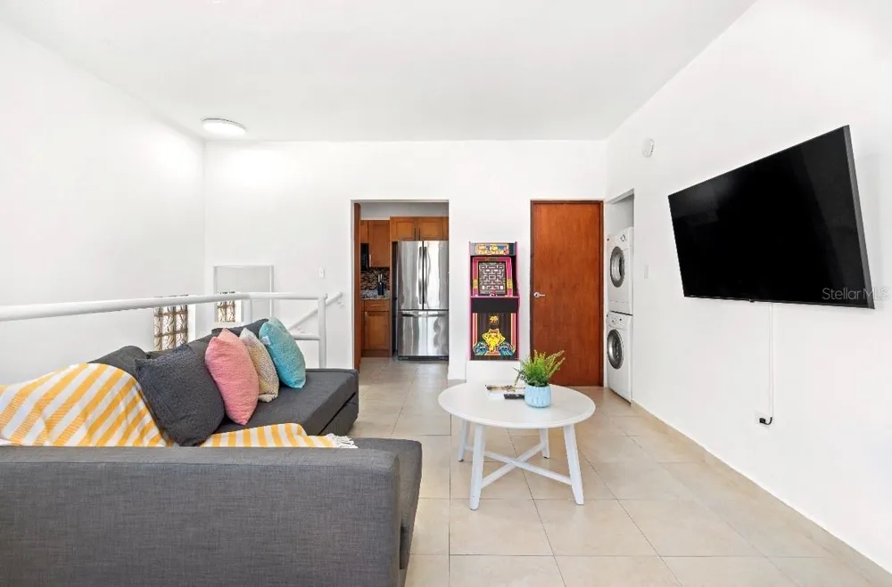 2318 CALLE CACIQUE San Juan, PR 00913