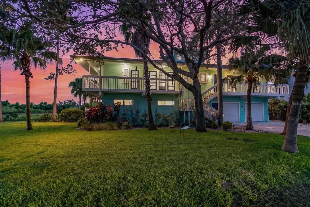 7500 141ST STREET Seminole, FL 33776