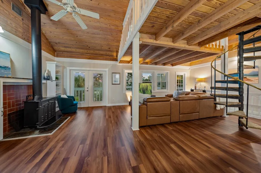 7500 141ST STREET Seminole, FL 33776