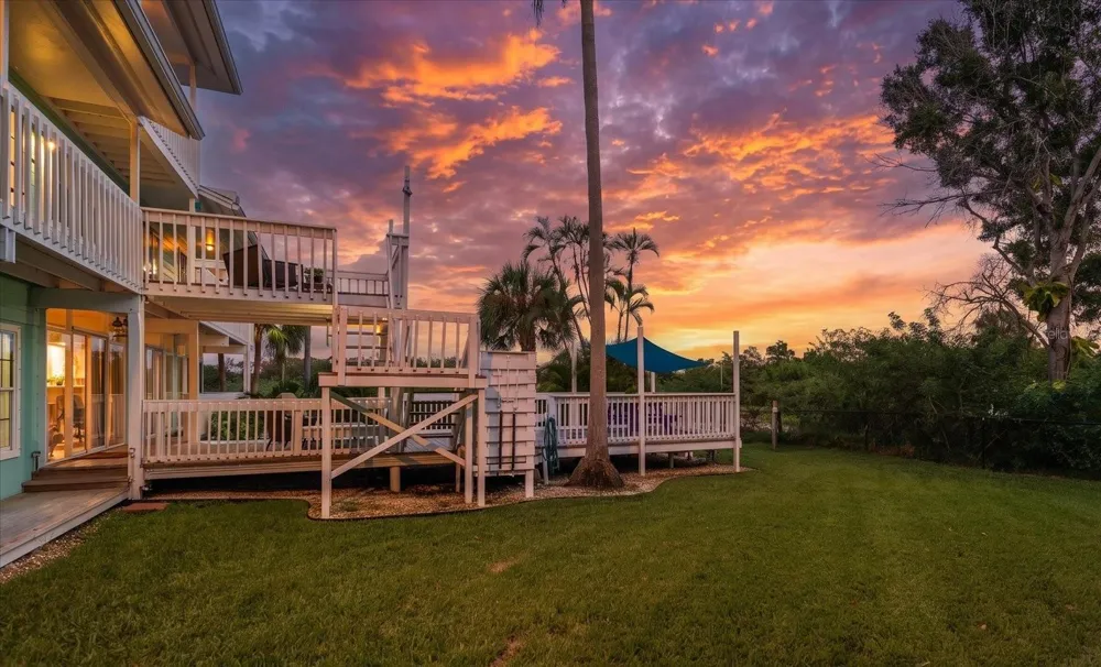 7500 141ST STREET Seminole, FL 33776