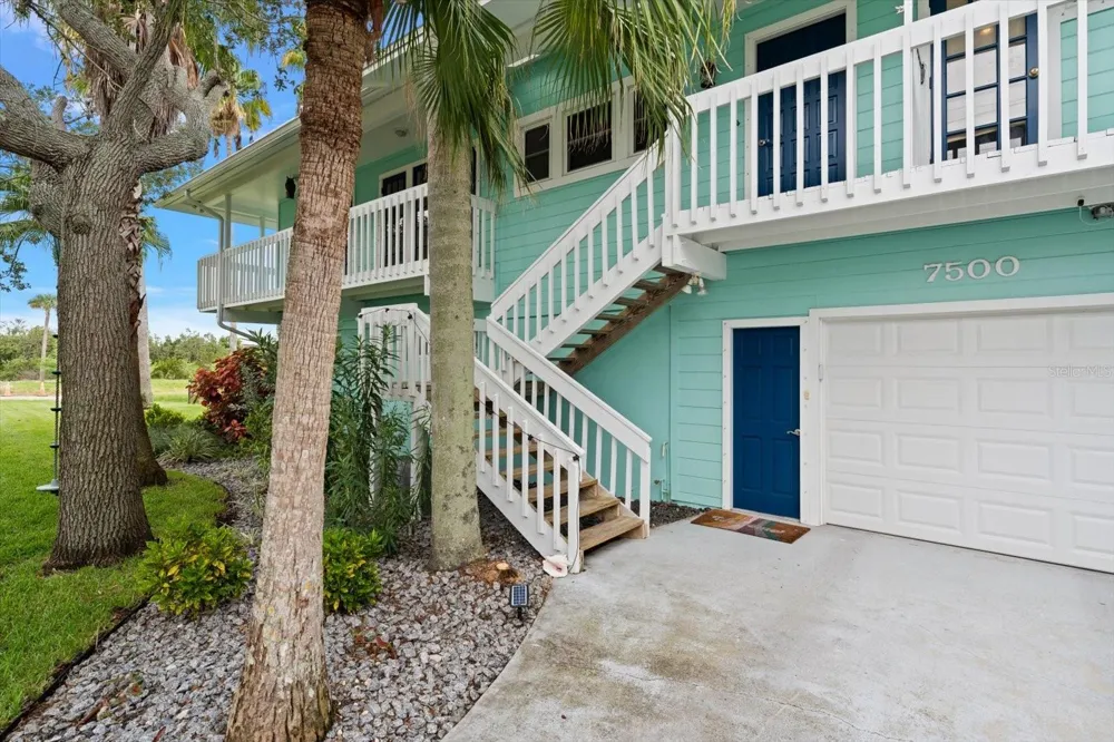7500 141ST STREET Seminole, FL 33776