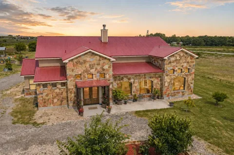 2103 County Road 320