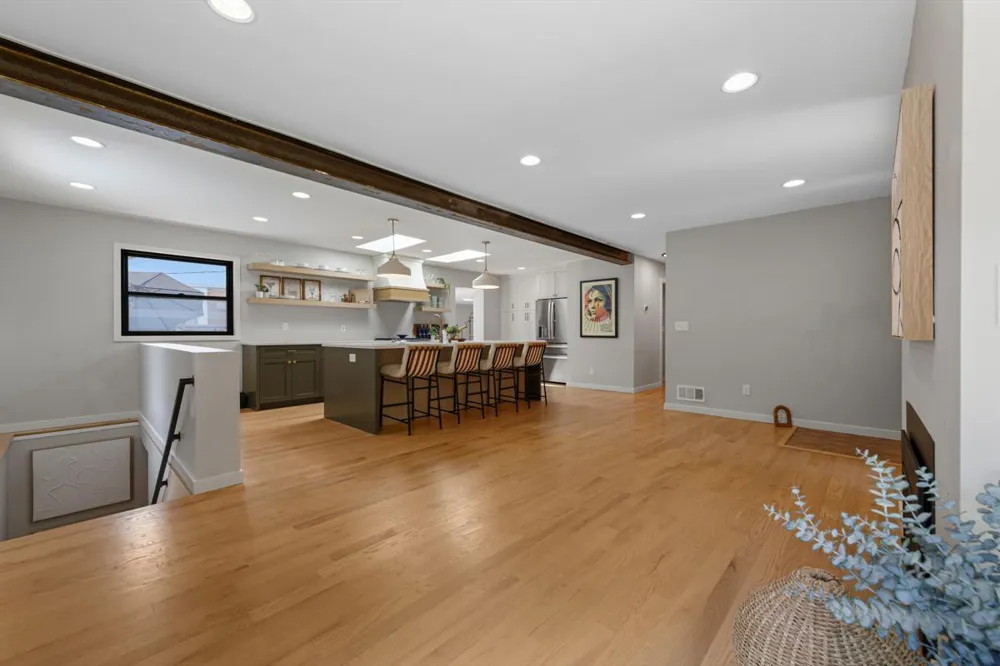 5400 Richmond Lane Edina, MN 55436