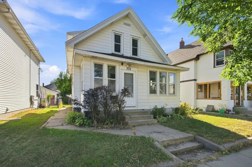 309 4th Avenue S South Saint Paul, MN 55075