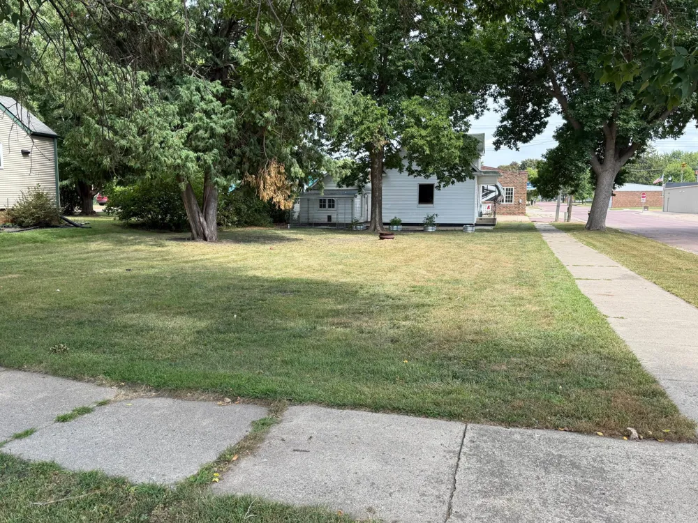 838 7th Street Westbrook, MN 56183