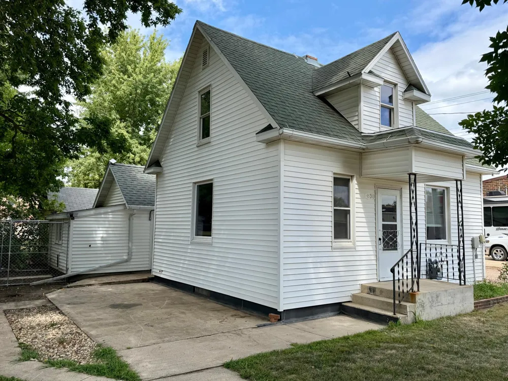 838 7th Street Westbrook, MN 56183