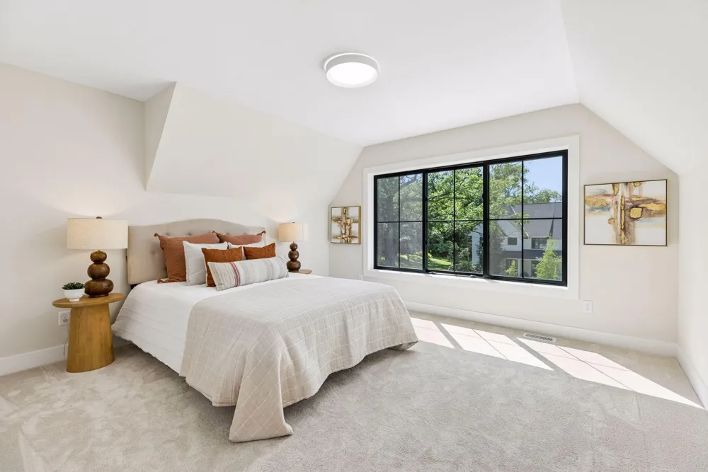 4509 Oxford Avenue Edina, MN 55436