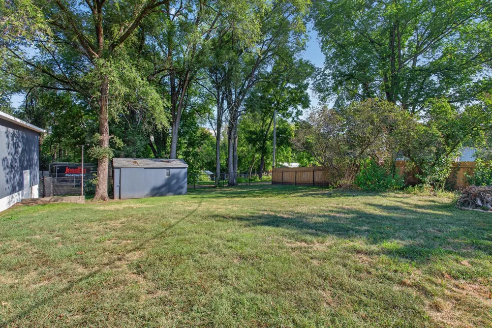 935 5th Avenue W Shakopee, MN 55379