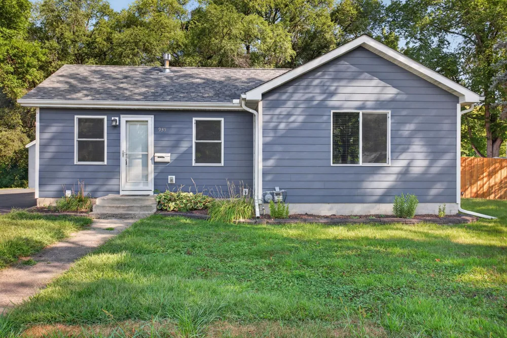 935 5th Avenue W Shakopee, MN 55379