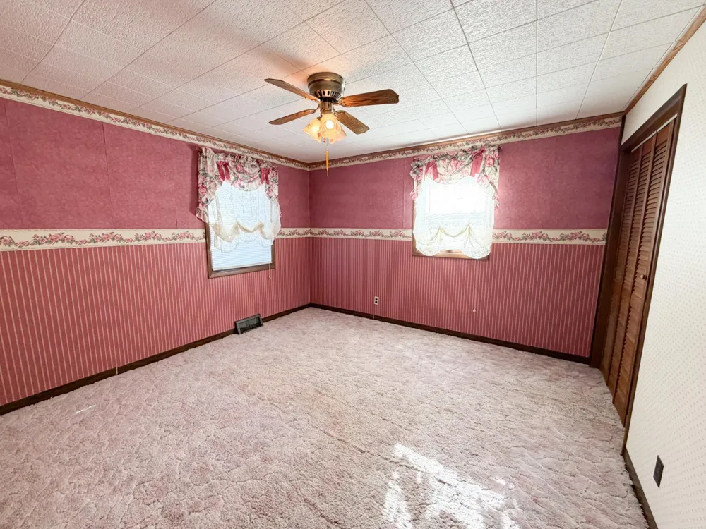 102 Milbrath Street Okabena, MN 56161
