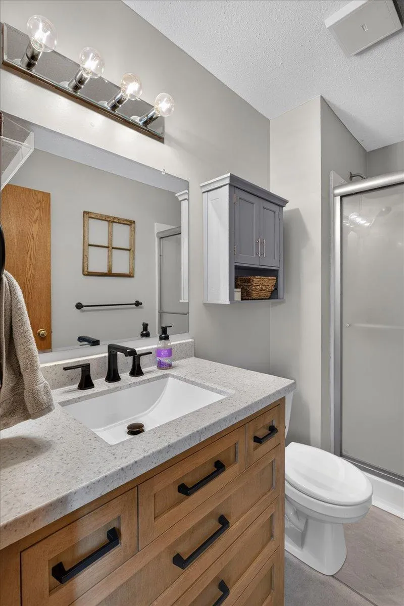 246 8th Street NW Elk River, MN 55330