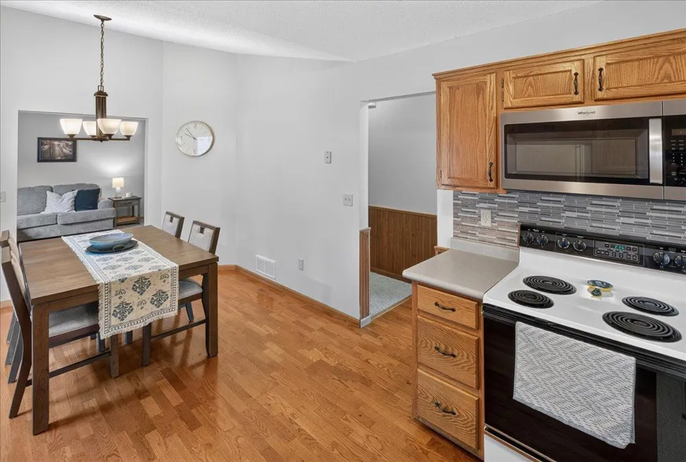 246 8th Street NW Elk River, MN 55330