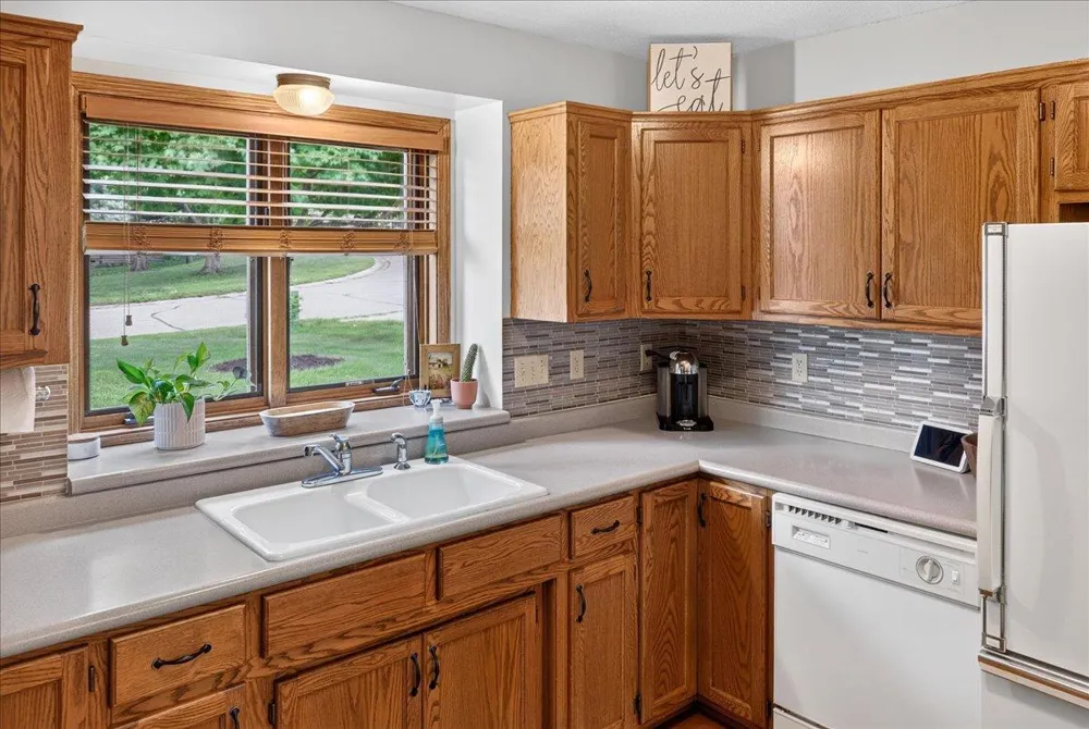 246 8th Street NW Elk River, MN 55330