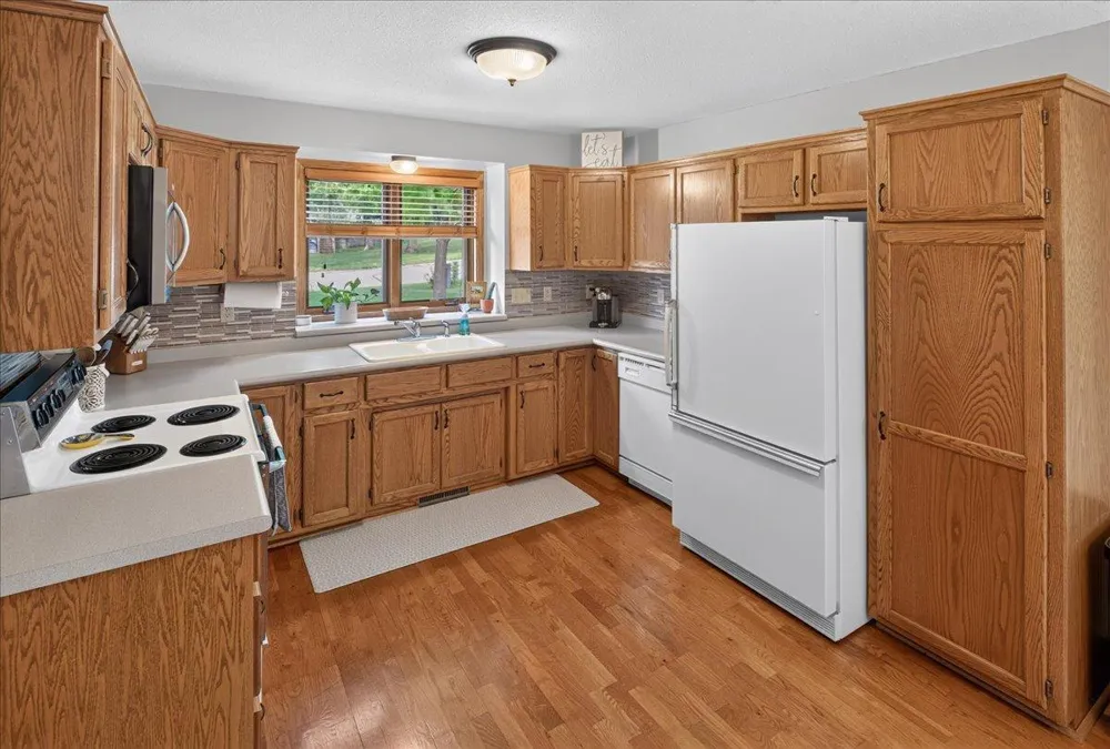 246 8th Street NW Elk River, MN 55330