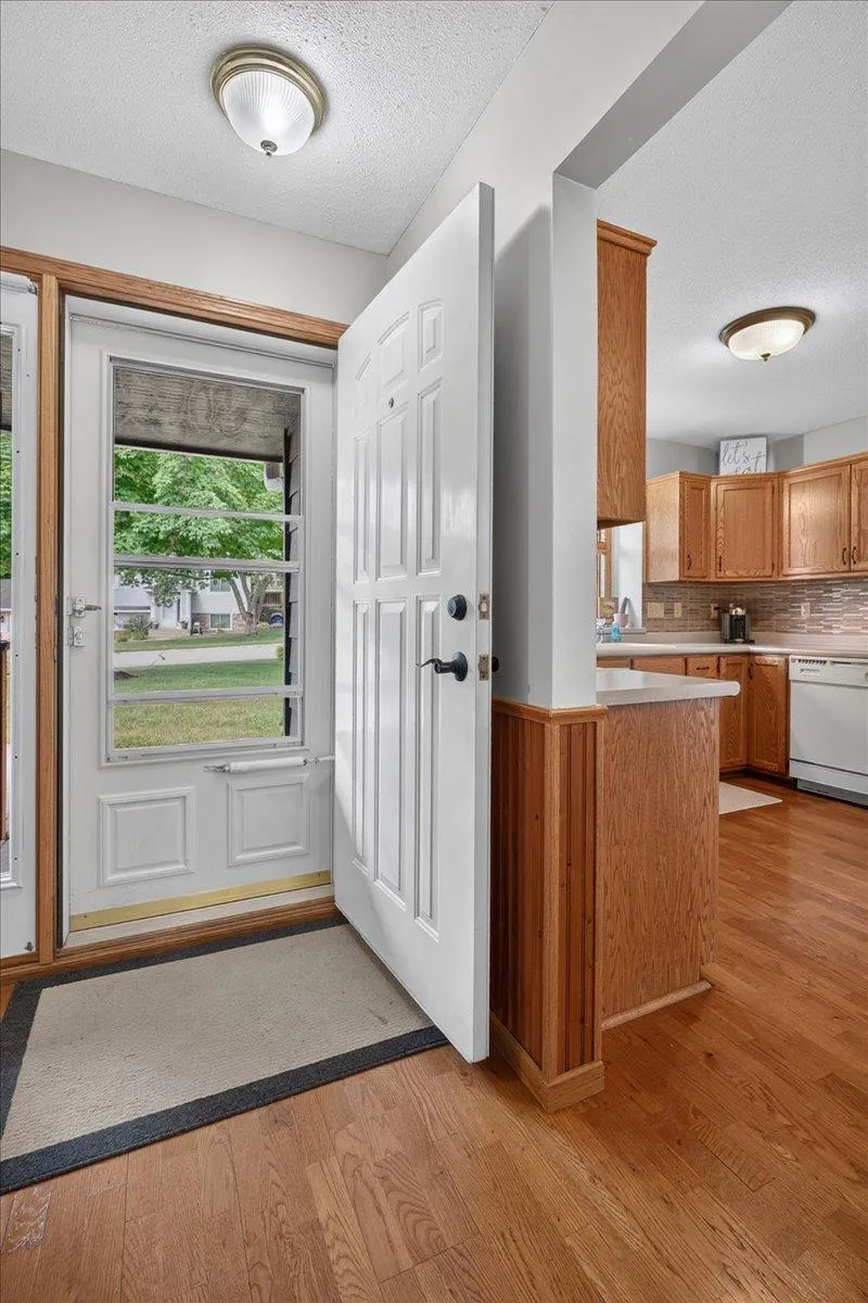 246 8th Street NW Elk River, MN 55330