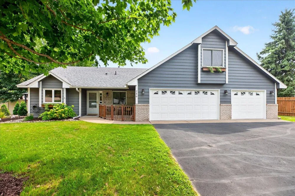 246 8th Street NW Elk River, MN 55330