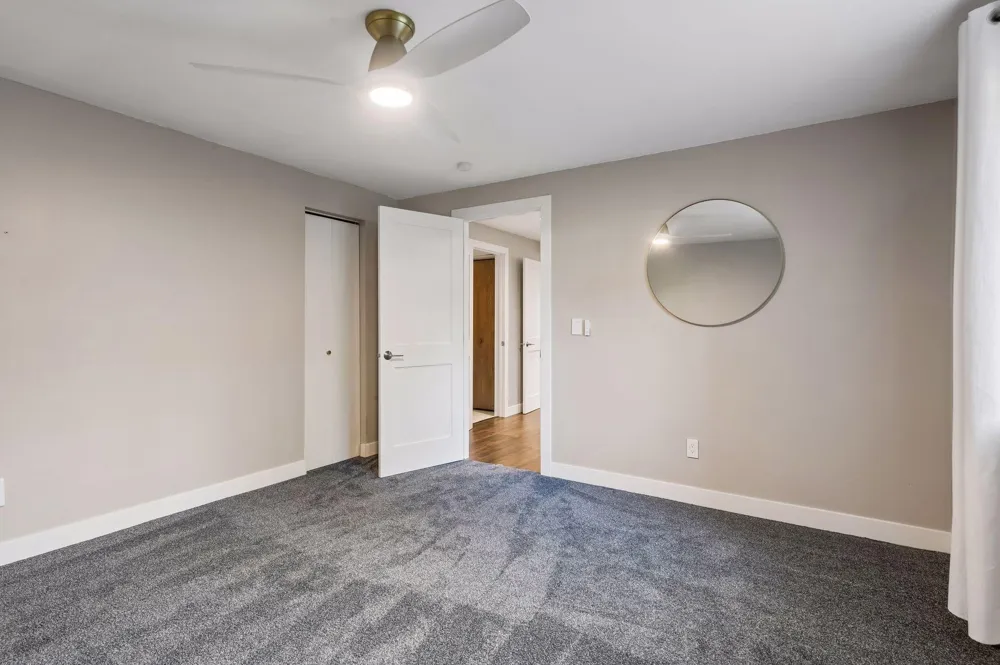 5908 W 104th Street Bloomington, MN 55438