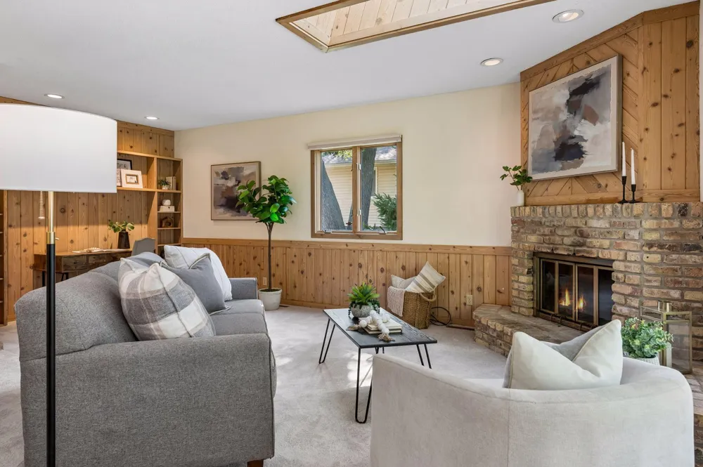 5908 W 104th Street Bloomington, MN 55438