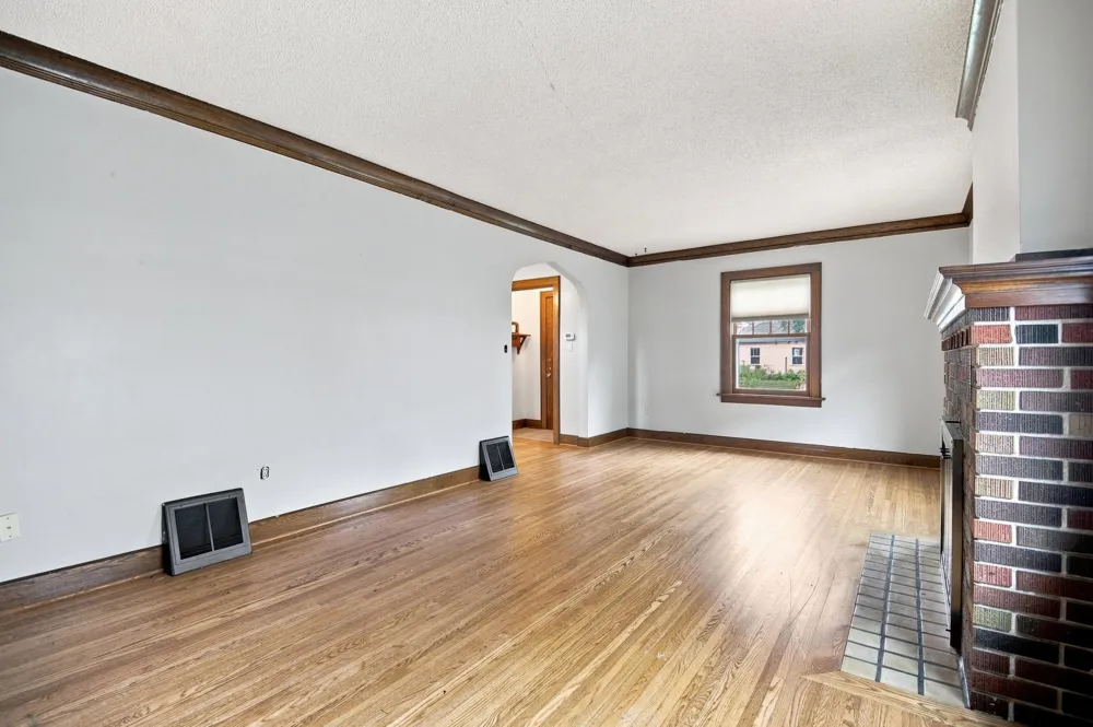 606 4th Avenue SW Austin, MN 55912