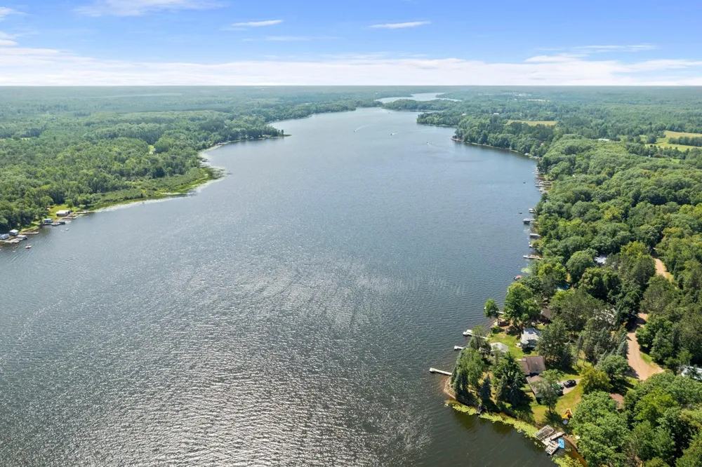 10006 Lakeside Drive Finlayson, MN 55735