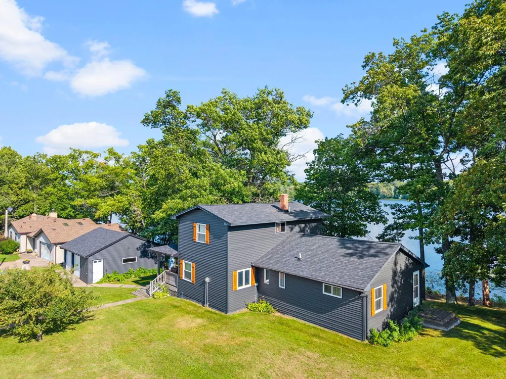 10006 Lakeside Drive Finlayson, MN 55735