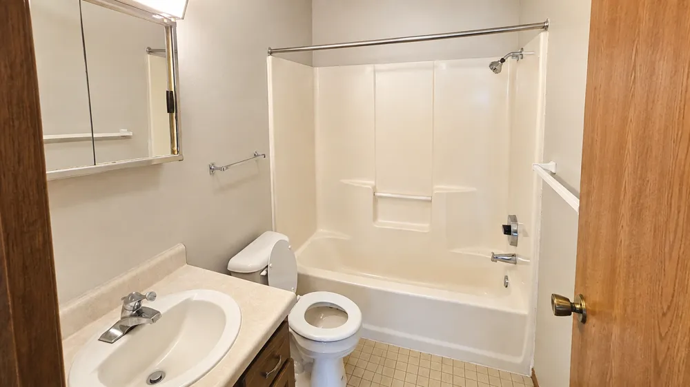 124 4th Avenue #2 Miltona, MN 56354
