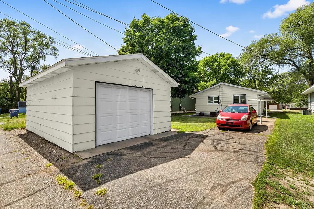 450 26th Avenue Saint Cloud, MN 56303