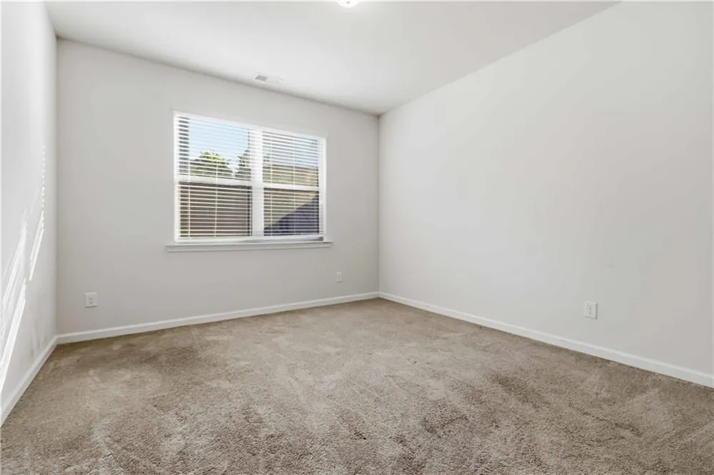 2138 Dodson Woods Drive Union City, GA 30213