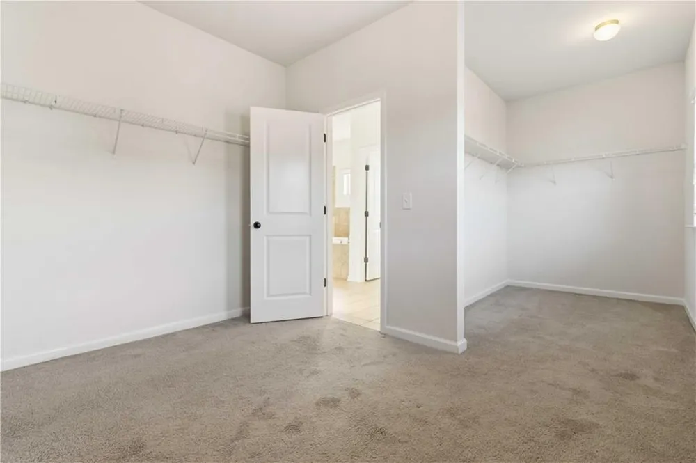 2138 Dodson Woods Drive Union City, GA 30213