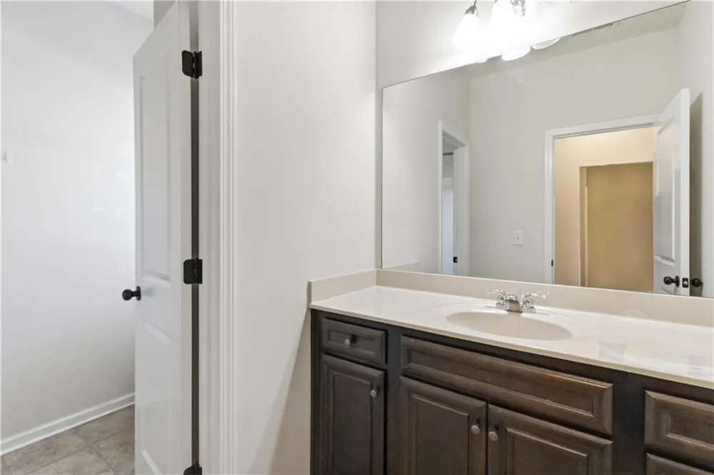2138 Dodson Woods Drive Union City, GA 30213