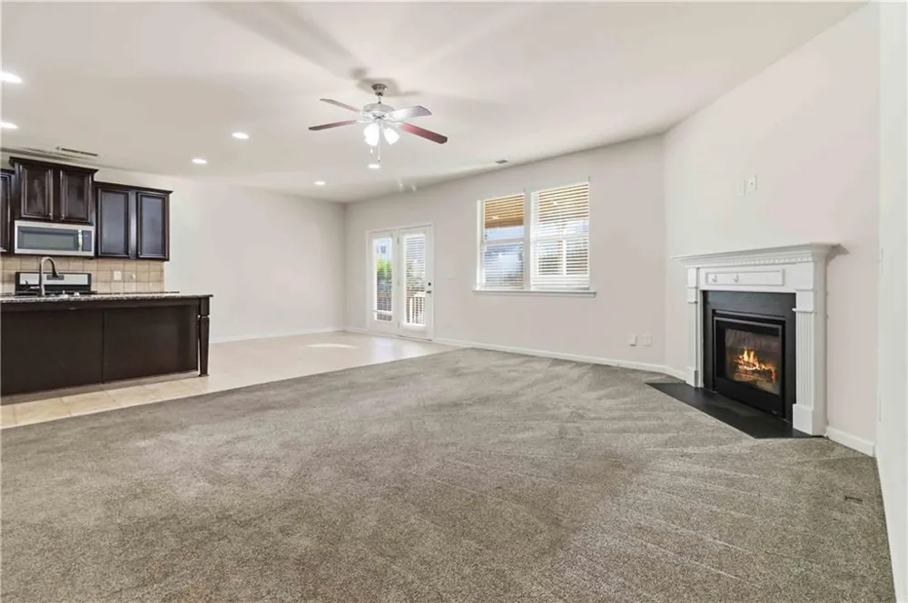 2138 Dodson Woods Drive Union City, GA 30213