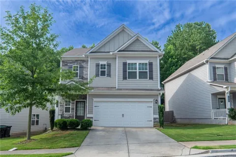 108 Bryon Lane
