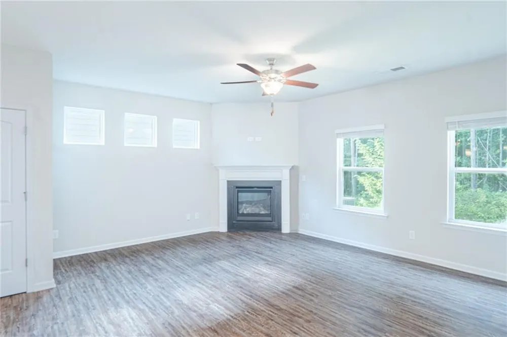 108 Bryon Lane Acworth, GA 30102