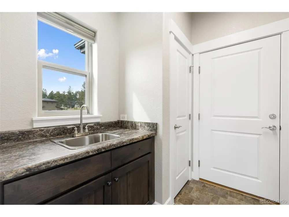 1120 Highlands Woodland Park, CO 80863