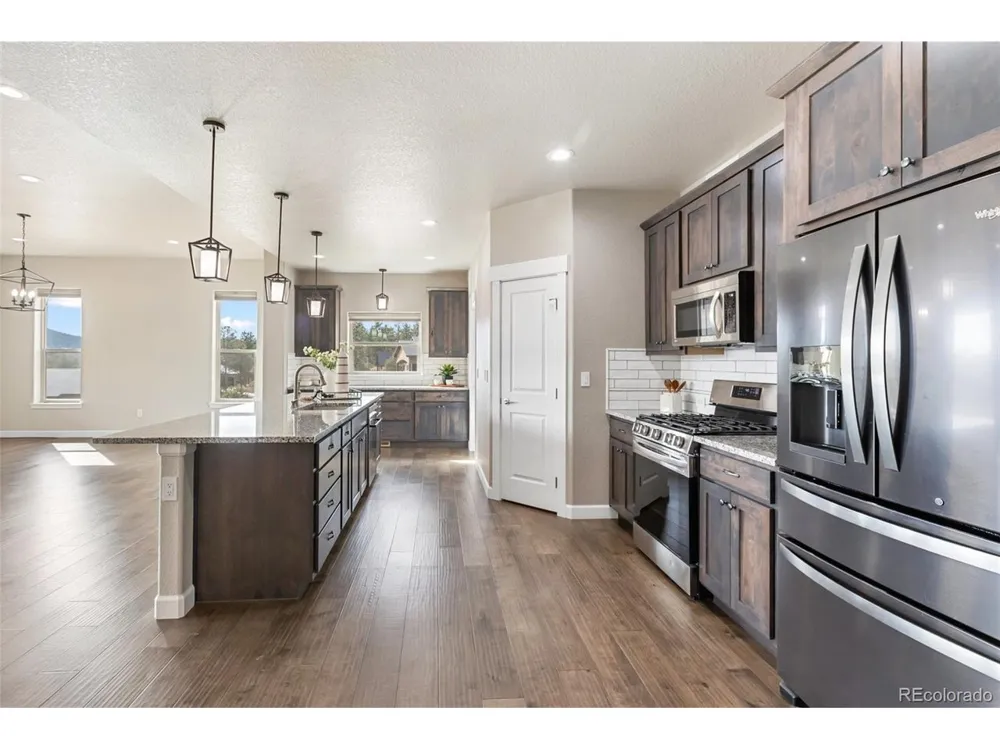 1120 Highlands Woodland Park, CO 80863